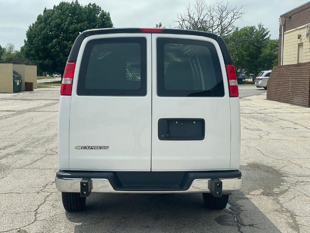 2024 Chevrolet Express Cargo Van RWD 2500 Regular Wheelbase WT