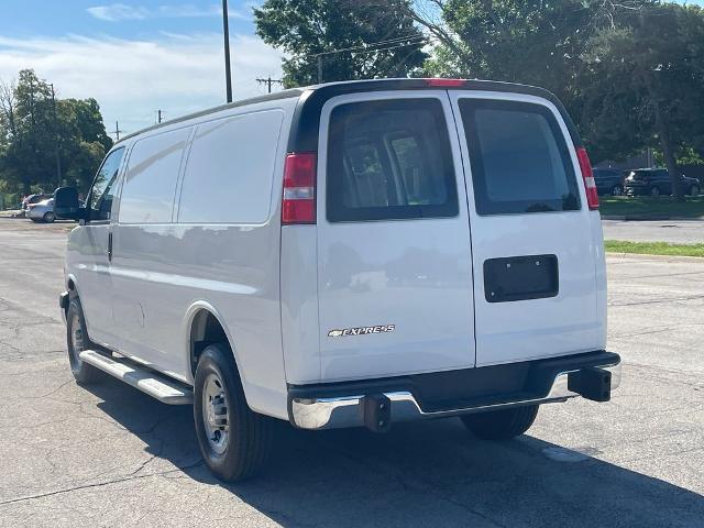 2024 Chevrolet Express Cargo Van RWD 2500 Regular Wheelbase WT