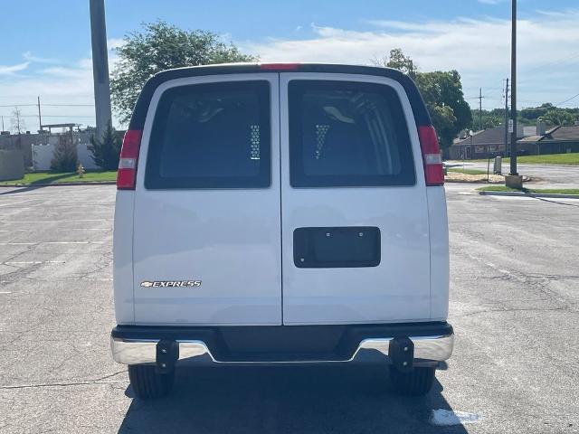 2024 Chevrolet Express Cargo Van RWD 2500 Regular Wheelbase WT