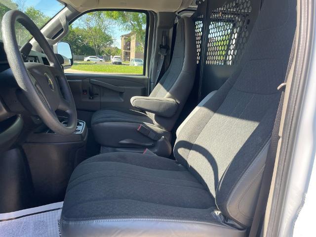 2024 Chevrolet Express Cargo Van RWD 2500 Regular Wheelbase WT