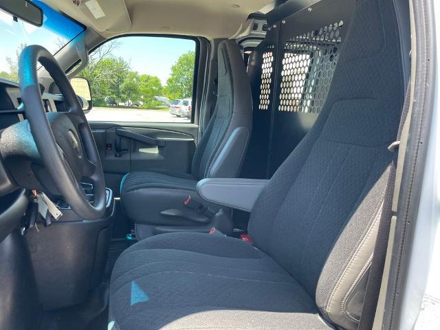 2024 Chevrolet Express Cargo Van RWD 2500 Regular Wheelbase WT