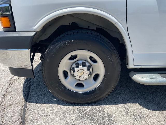 2024 Chevrolet Express Cargo Van RWD 2500 Regular Wheelbase WT