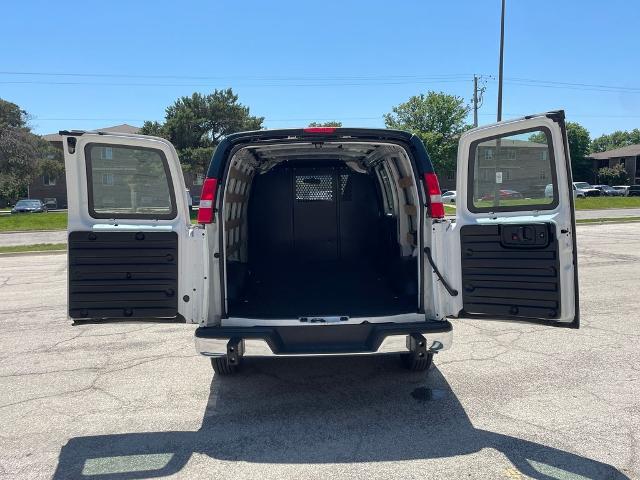 2024 Chevrolet Express Cargo Van RWD 2500 Regular Wheelbase WT