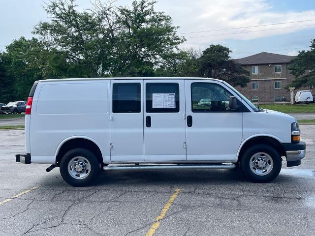 2024 Chevrolet Express Cargo Van RWD 2500 Regular Wheelbase WT