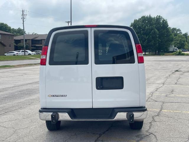 2024 Chevrolet Express Cargo Van RWD 2500 Regular Wheelbase WT