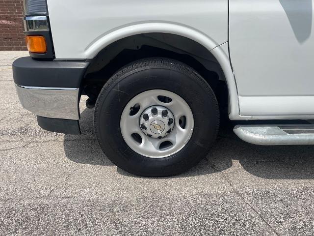 2024 Chevrolet Express Cargo Van RWD 2500 Regular Wheelbase WT