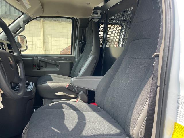 2024 GMC Savana Cargo RWD 2500 Regular Wheelbase Work Van