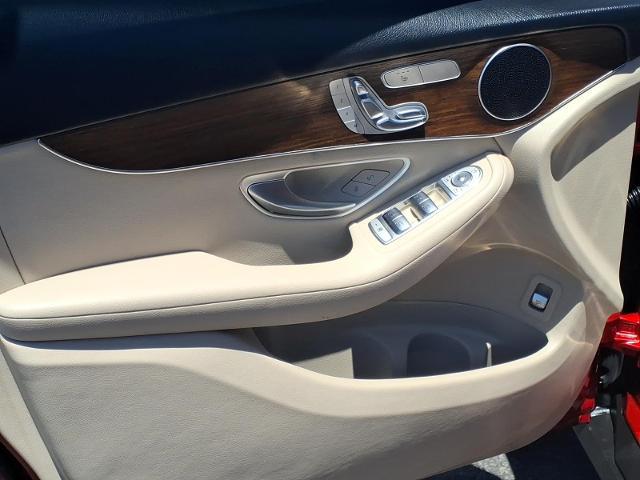 2022 Mercedes-Benz GLC SUV