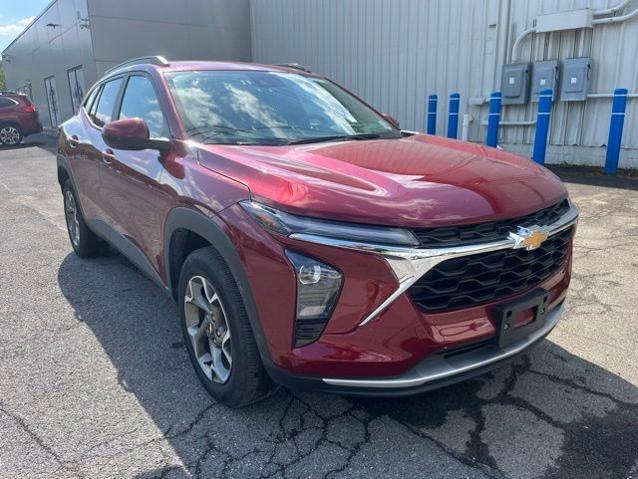 2025 Chevrolet Trax FWD LT