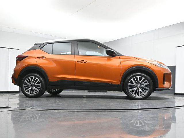 2024 Nissan Kicks SV Xtronic CVT