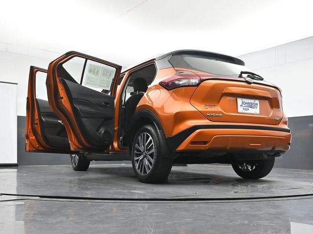 2024 Nissan Kicks SV Xtronic CVT