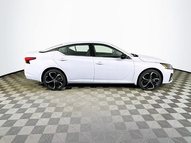 2023 Nissan Altima SR Intelligent AWD