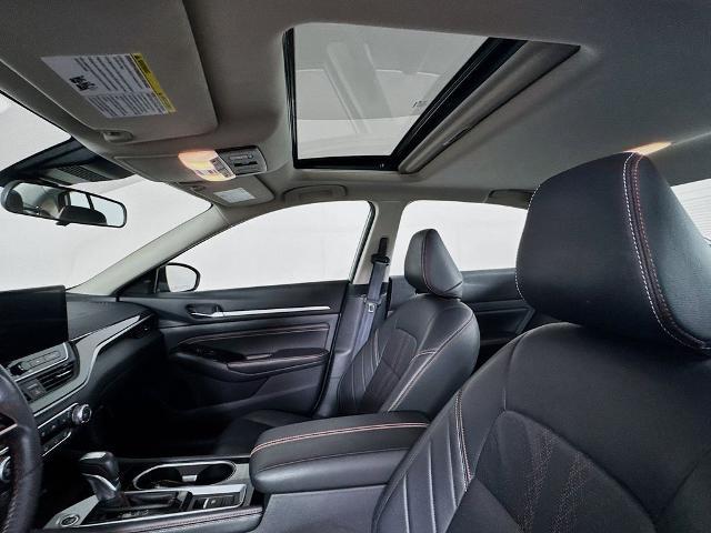 2023 Nissan Altima SR Intelligent AWD