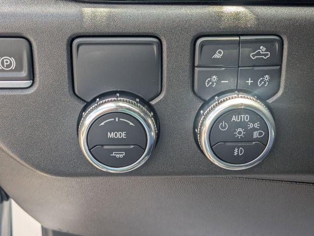 2025 GMC Sierra 1500 2WD Crew Cab Short Box SLT