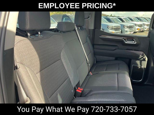 2023 Chevrolet Silverado 1500 4WD Crew Cab Short Bed RST