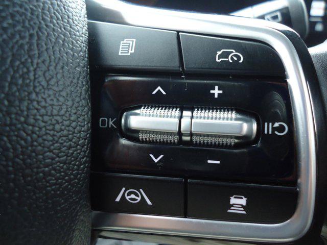 2025 Kia Carnival MPV LXS