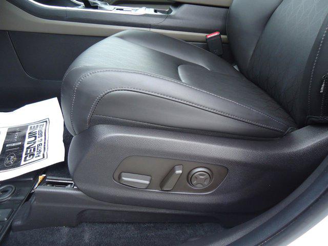 2025 Kia Carnival MPV LXS
