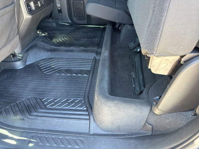 2020 Chevrolet Silverado 1500 4WD Crew Cab Short Bed RST