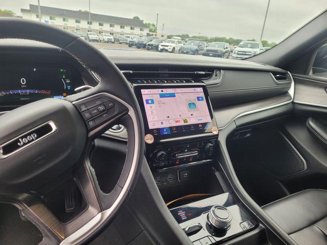 2024 Jeep Grand Cherokee Base