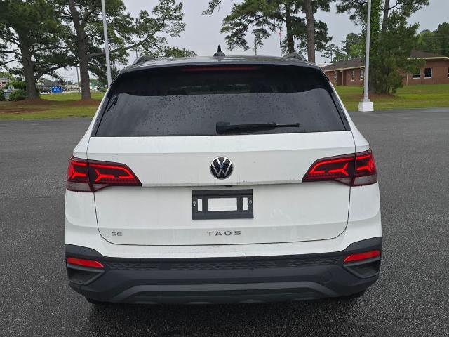 2024 Volkswagen Taos 1.5T SE Black