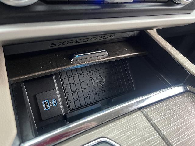 2024 Ford Expedition Limited MAX