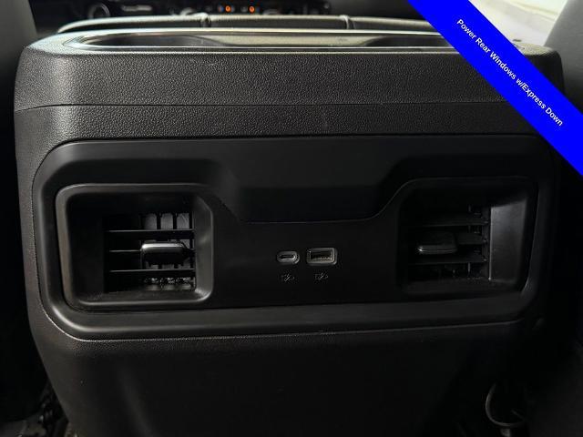 2022 Chevrolet Silverado 1500 2WD Crew Cab Short Bed LT