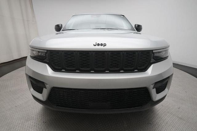 2025 Jeep Grand Cherokee Altitude 4x4