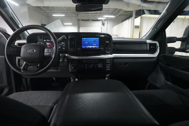 2023 Ford F-350 XLT