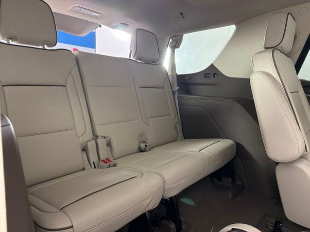 2024 GMC Yukon 4WD Denali