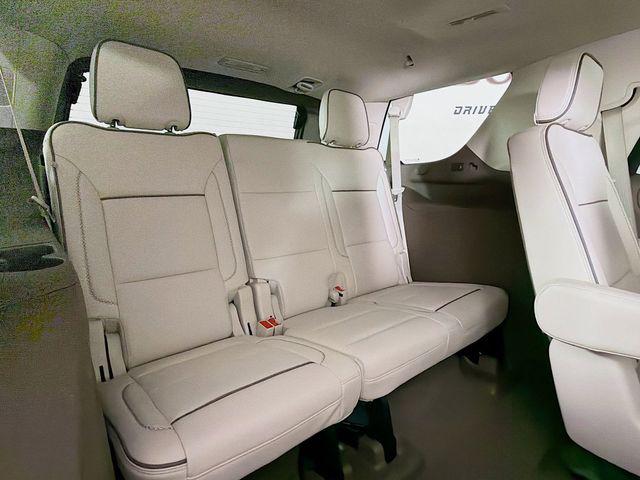 2024 GMC Yukon 4WD Denali