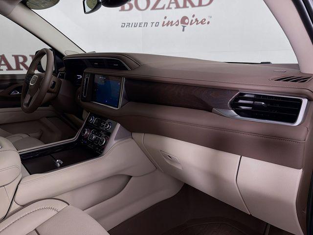 2024 GMC Yukon 4WD Denali