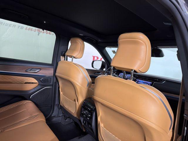 2021 Jeep Grand Cherokee Summit 4x4