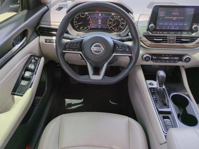 2021 Nissan Altima SL FWD