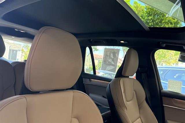 2026 Volvo XC90 Plus, B5 AWD Gas (mild hybrid), Gasoline, Bright, 7 Seats