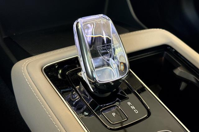 2026 Volvo XC90 Plus, B5 AWD Gas (mild hybrid), Gasoline, Bright, 7 Seats