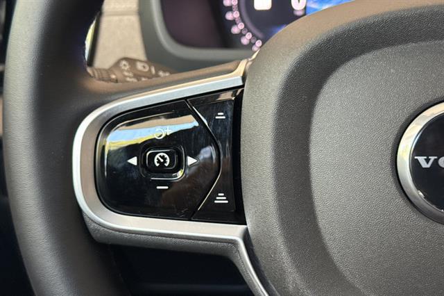2026 Volvo XC90 Plus, B5 AWD Gas (mild hybrid), Gasoline, Bright, 7 Seats
