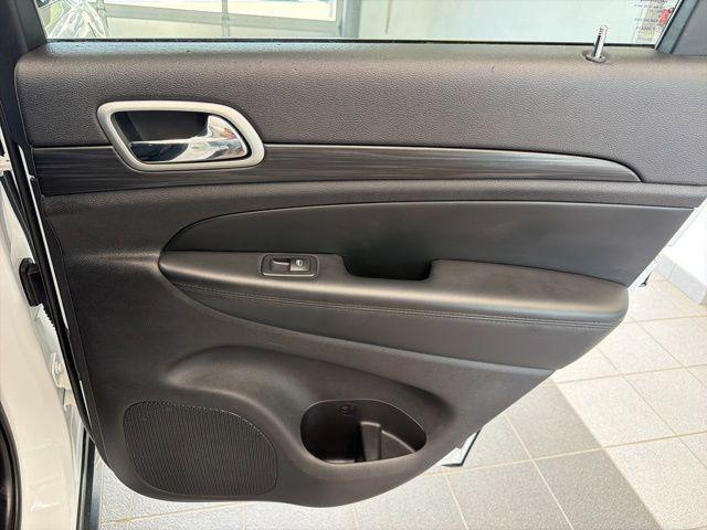 2021 Jeep Grand Cherokee Laredo E 4x4