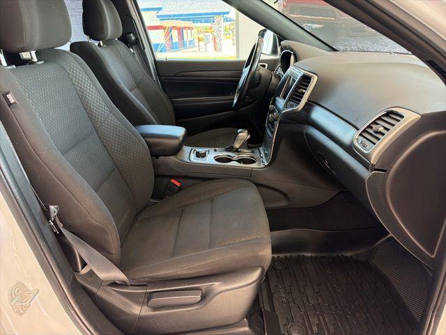 2021 Jeep Grand Cherokee Laredo E 4x4