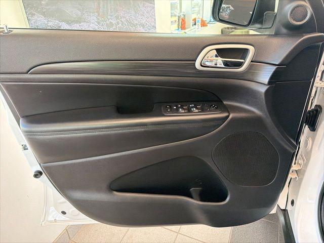 2021 Jeep Grand Cherokee Laredo E 4x4