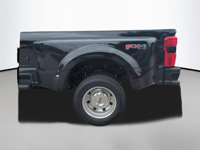 2025 Ford F-450 Platinum