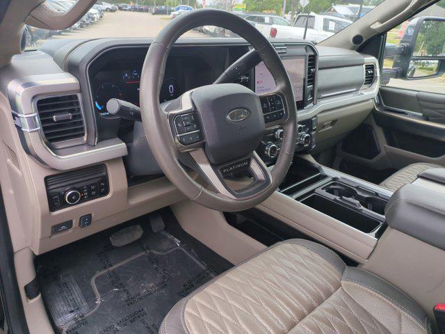 2025 Ford F-450 Platinum