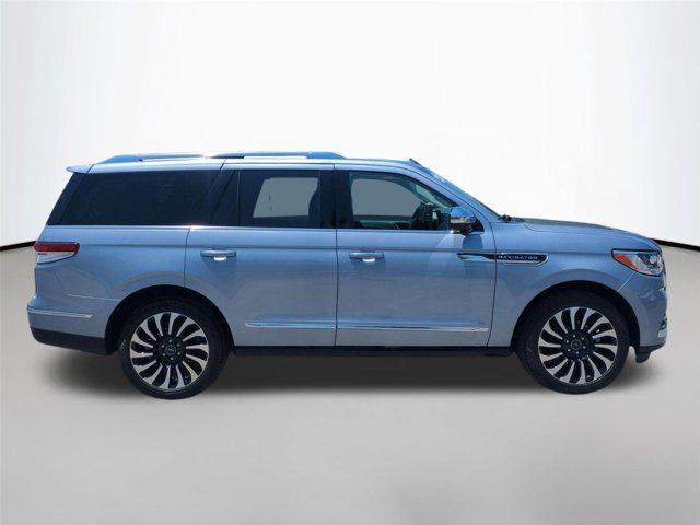 2022 Lincoln Navigator Black Label