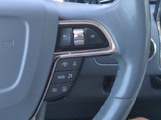 2022 Lincoln Navigator Black Label