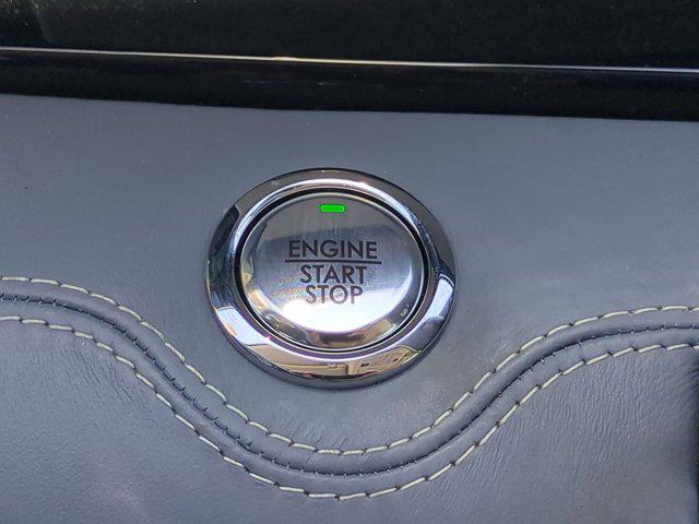2022 Lincoln Navigator Black Label
