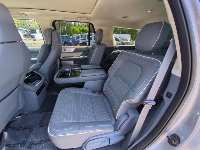 2022 Lincoln Navigator Black Label