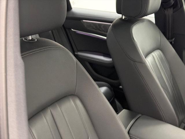 2024 Audi A6 Premium Plus 45 TFSI quattro S tronic