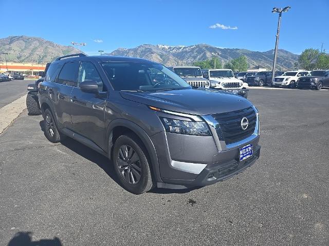 2025 Nissan Pathfinder SV 4WD