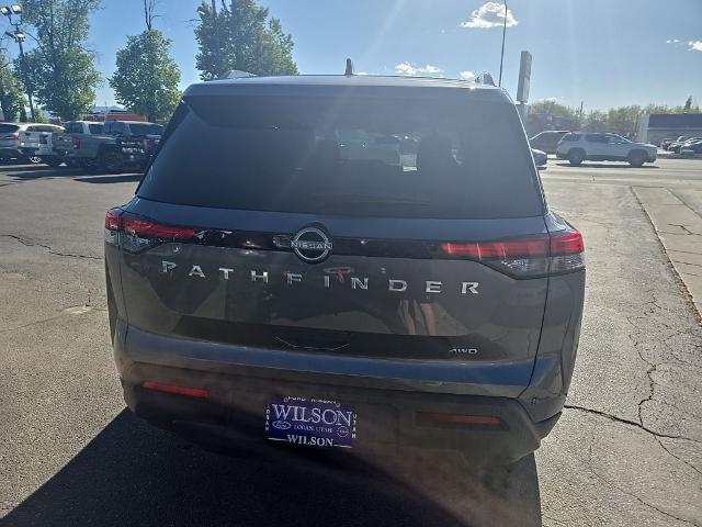2025 Nissan Pathfinder SV 4WD