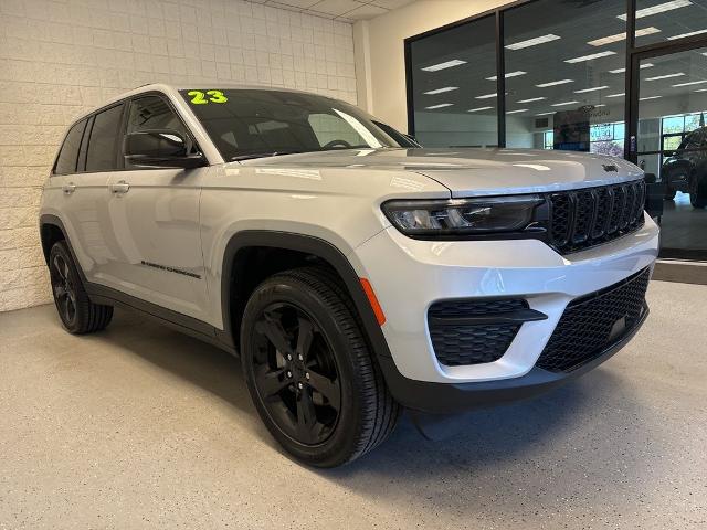 2023 Jeep Grand Cherokee Altitude 4x4