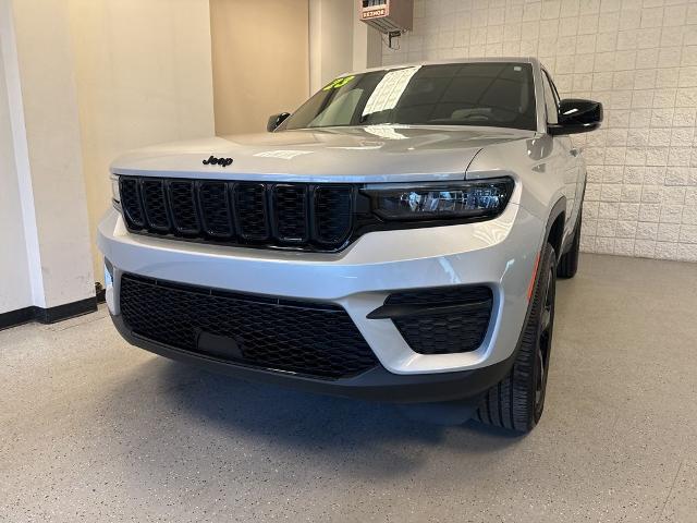2023 Jeep Grand Cherokee Altitude 4x4